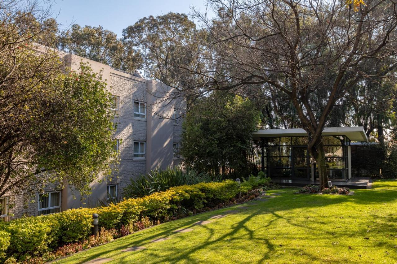 City Lodge Hotel Johannesburg Airport, Barbara Road Kempton Park Exterior photo