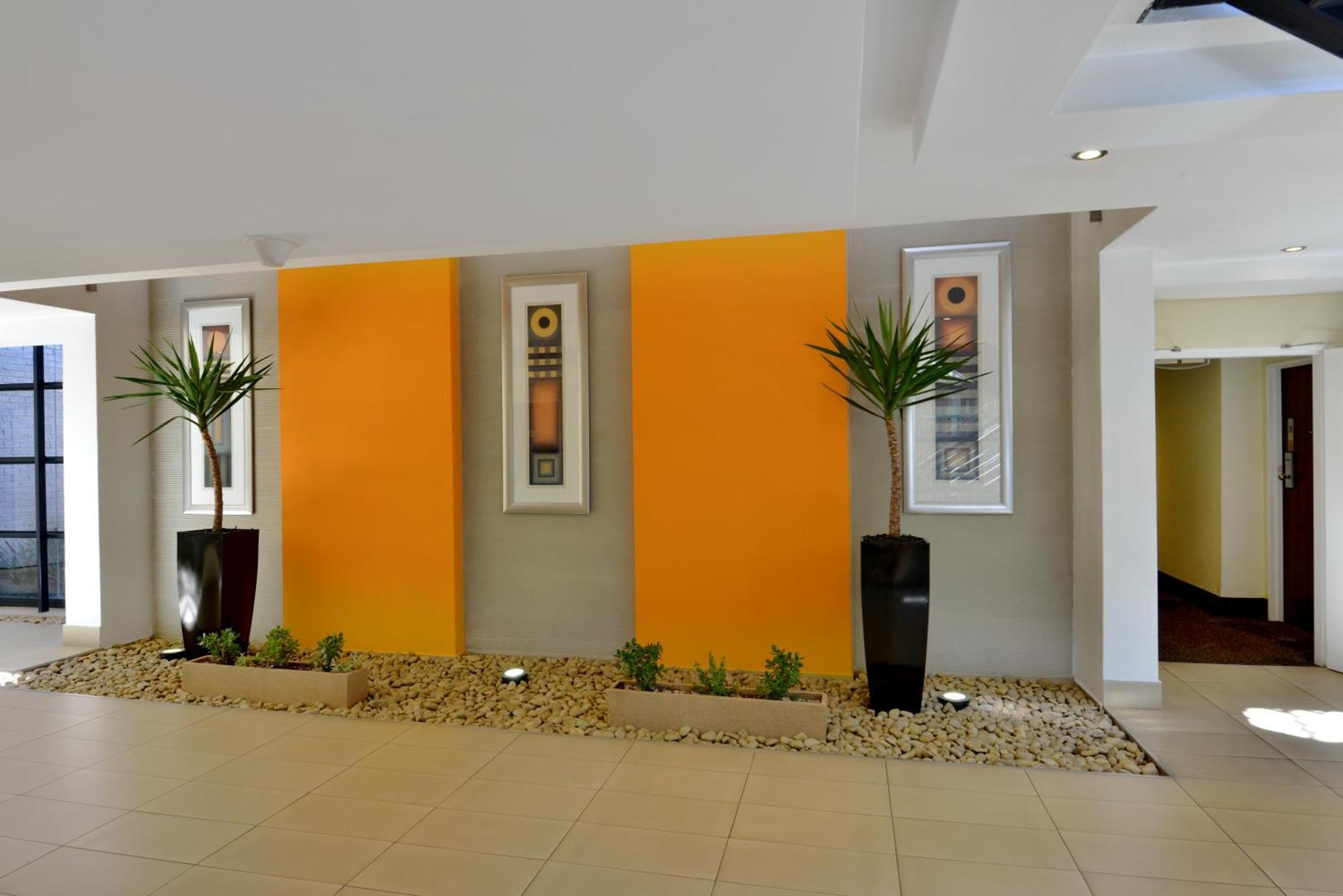 City Lodge Hotel Johannesburg Airport, Barbara Road Kempton Park Exterior photo