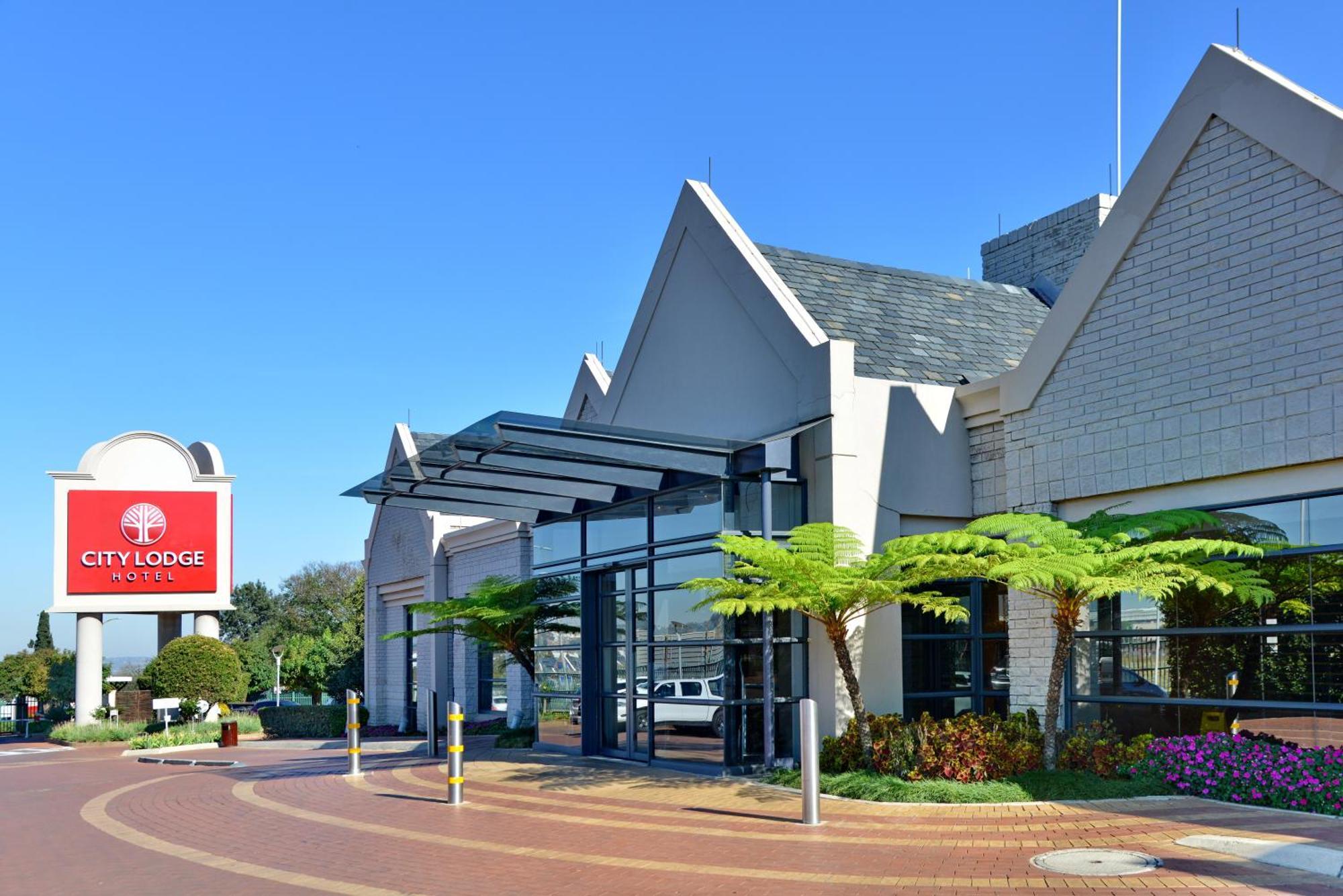 City Lodge Hotel Johannesburg Airport, Barbara Road Kempton Park Exterior photo
