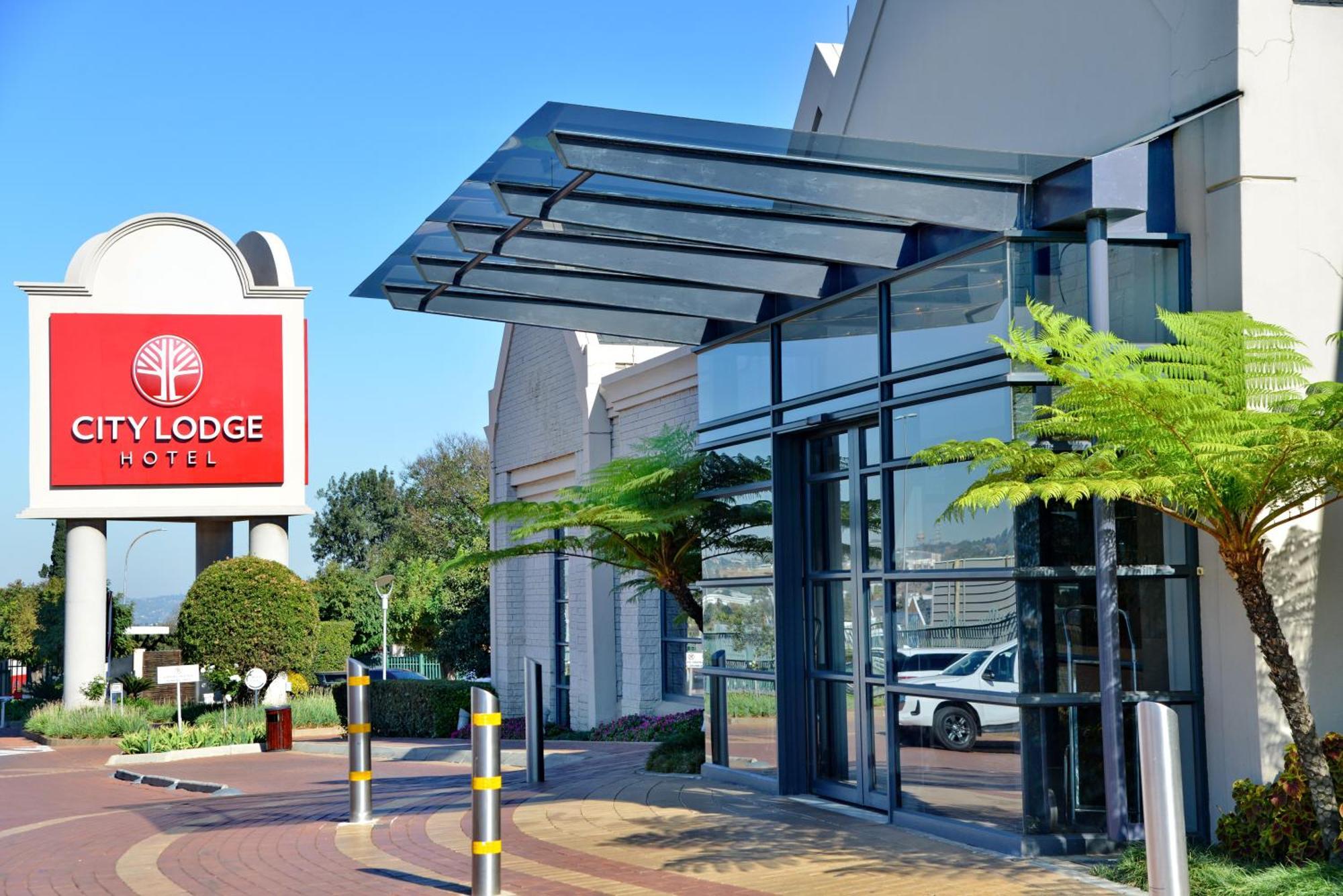 City Lodge Hotel Johannesburg Airport, Barbara Road Kempton Park Exterior photo