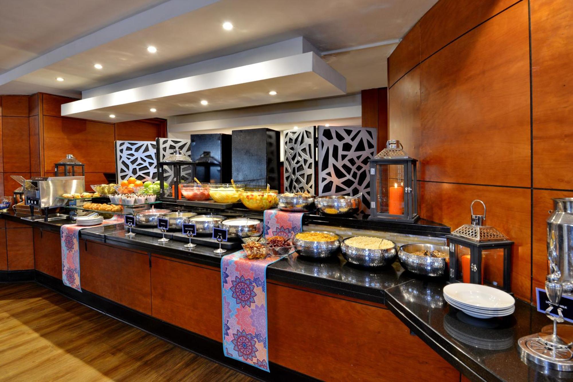 City Lodge Hotel Johannesburg Airport, Barbara Road Kempton Park Exterior photo