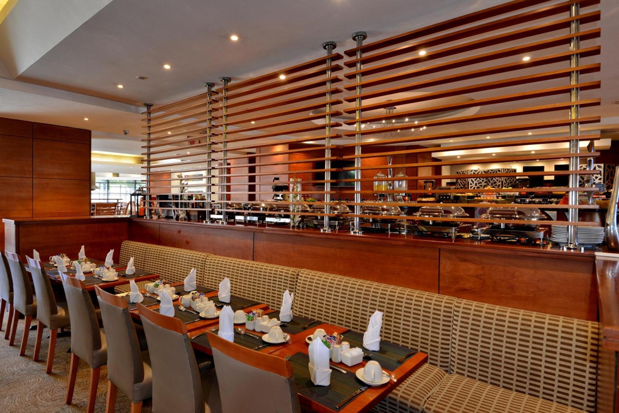 City Lodge Hotel Johannesburg Airport, Barbara Road Kempton Park Exterior photo